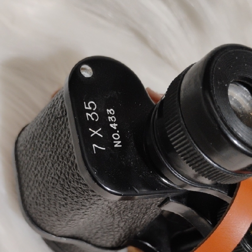 SPI Black Binoculars with Tan Strap 7x35 - Picture 3 of 8